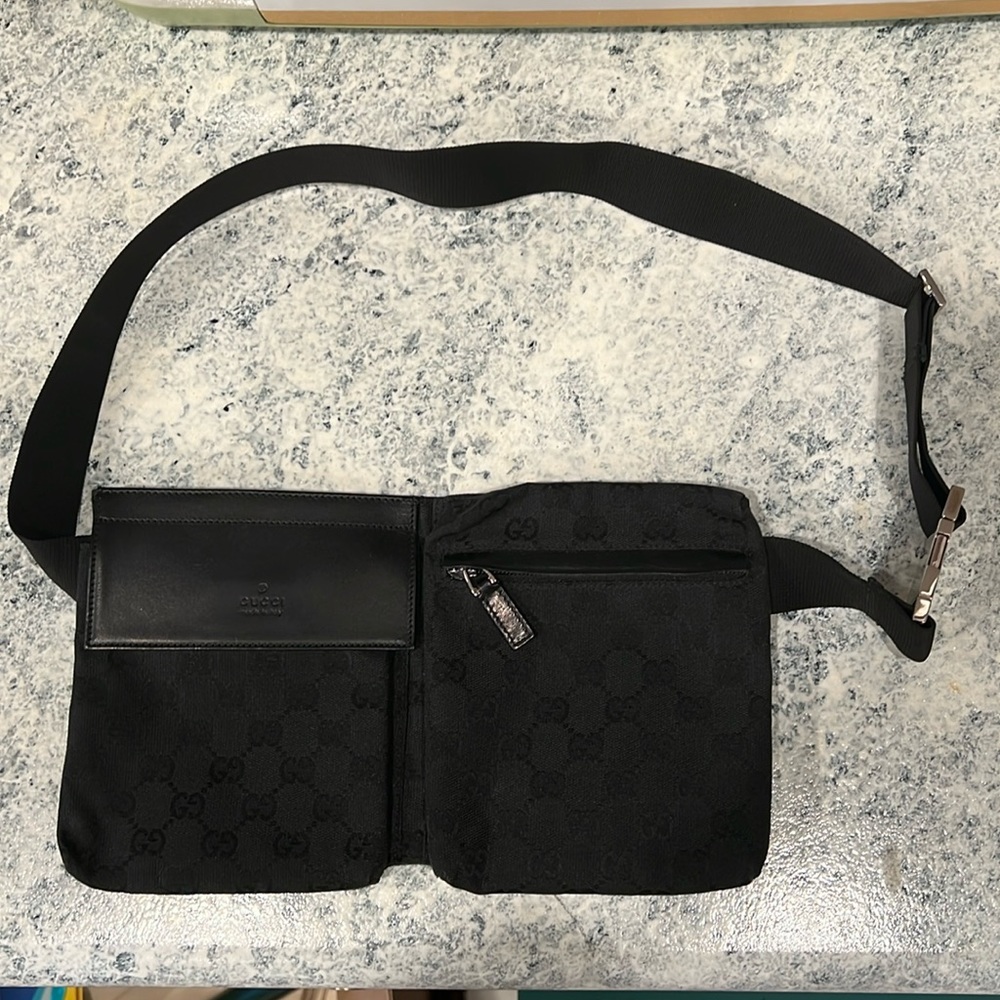 vintage  Gucci Adjustable Belt Bag